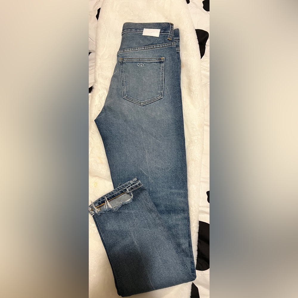 CQY denim ( pronounced koi) is an LA based premium sustainable denim line